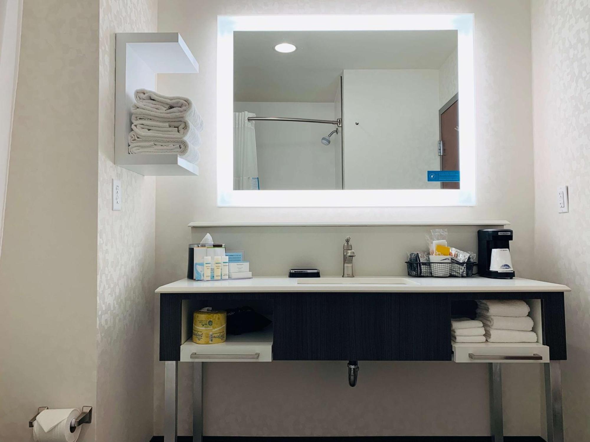 Hampton Inn Форт-Стоктон Экстерьер фото