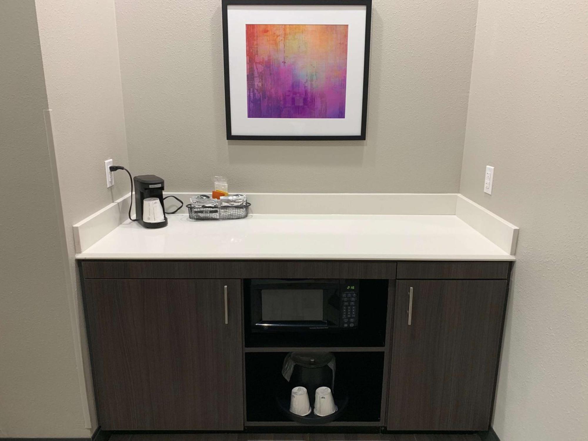 Hampton Inn Форт-Стоктон Экстерьер фото