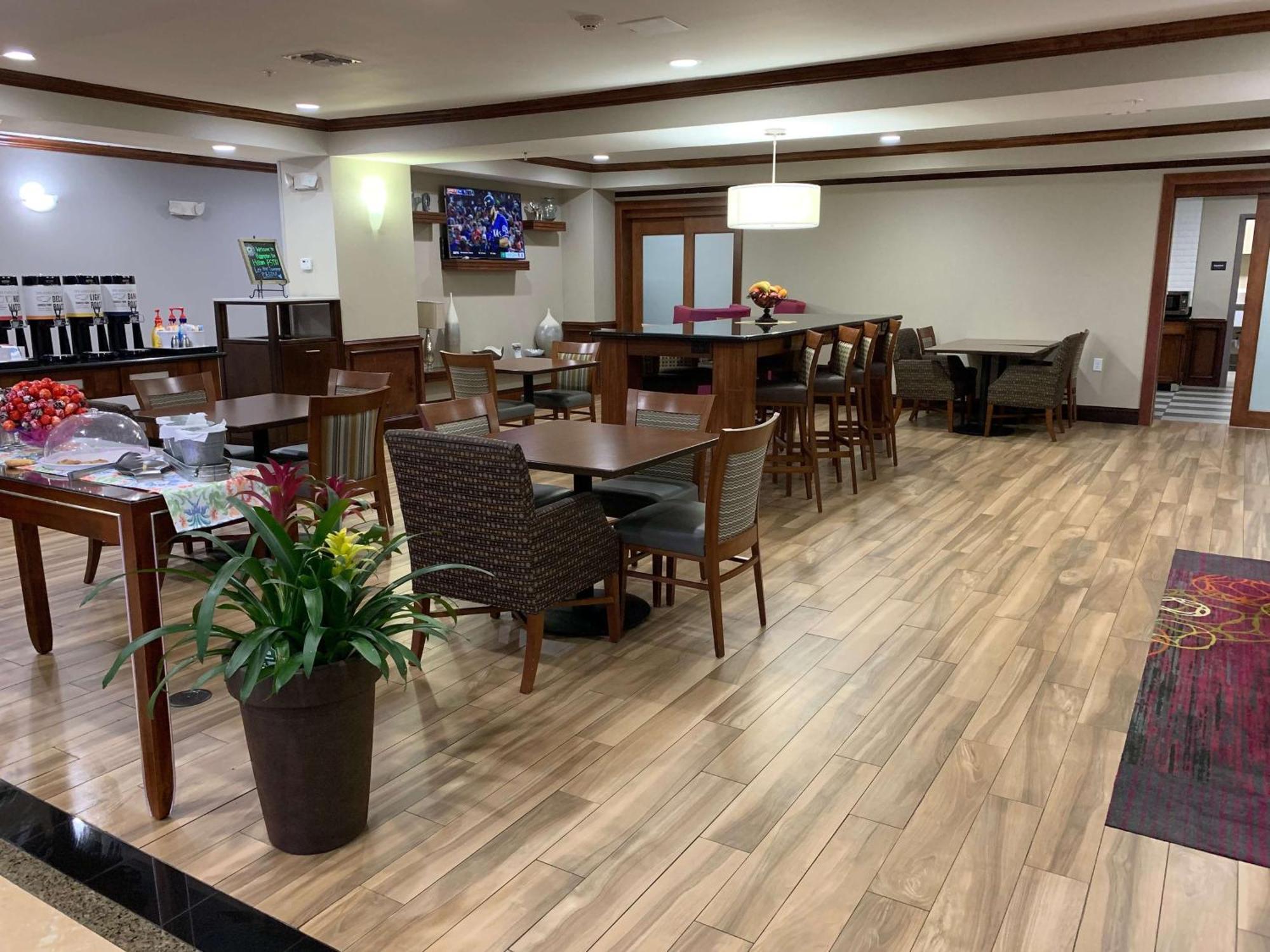 Hampton Inn Форт-Стоктон Экстерьер фото
