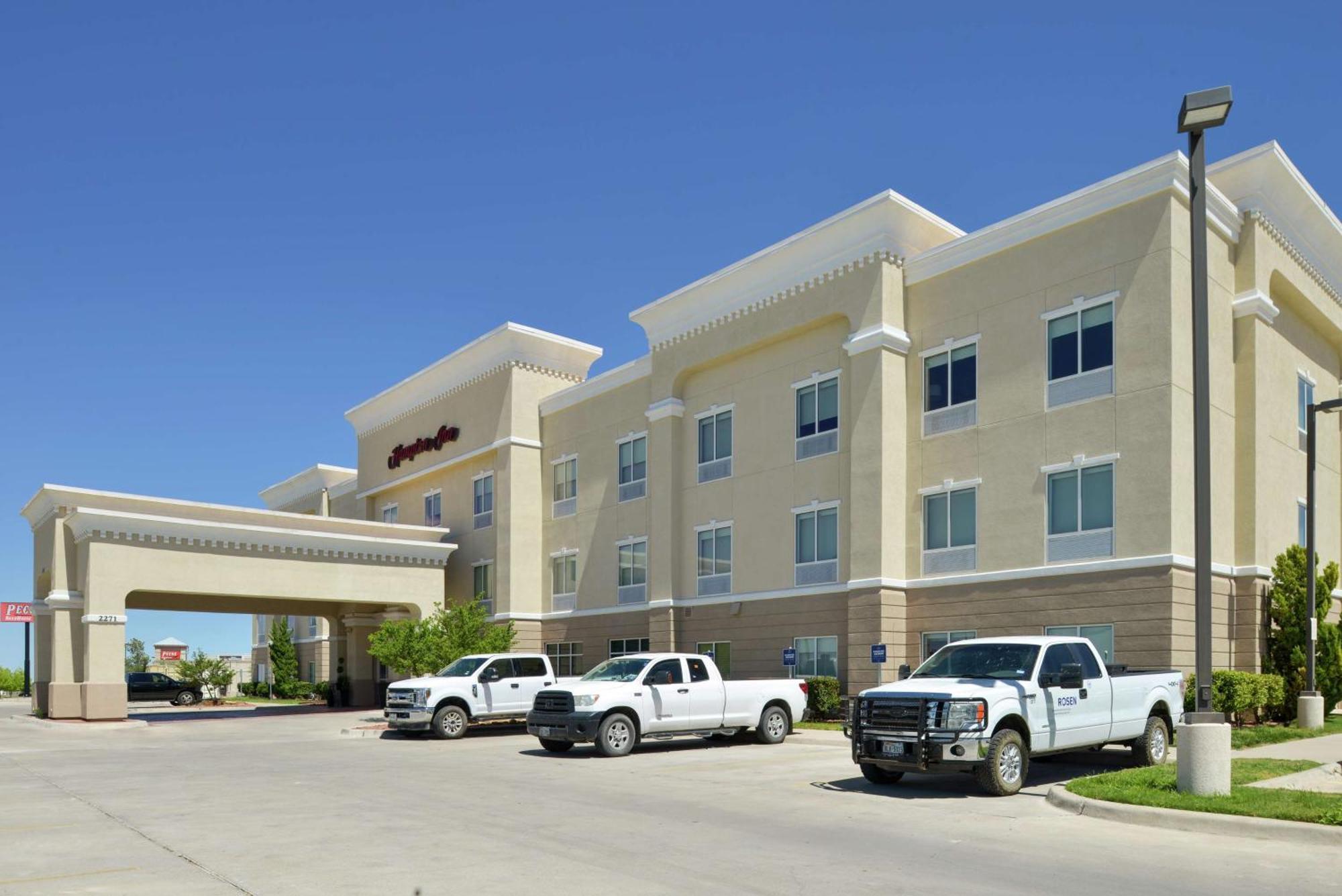 Hampton Inn Форт-Стоктон Экстерьер фото