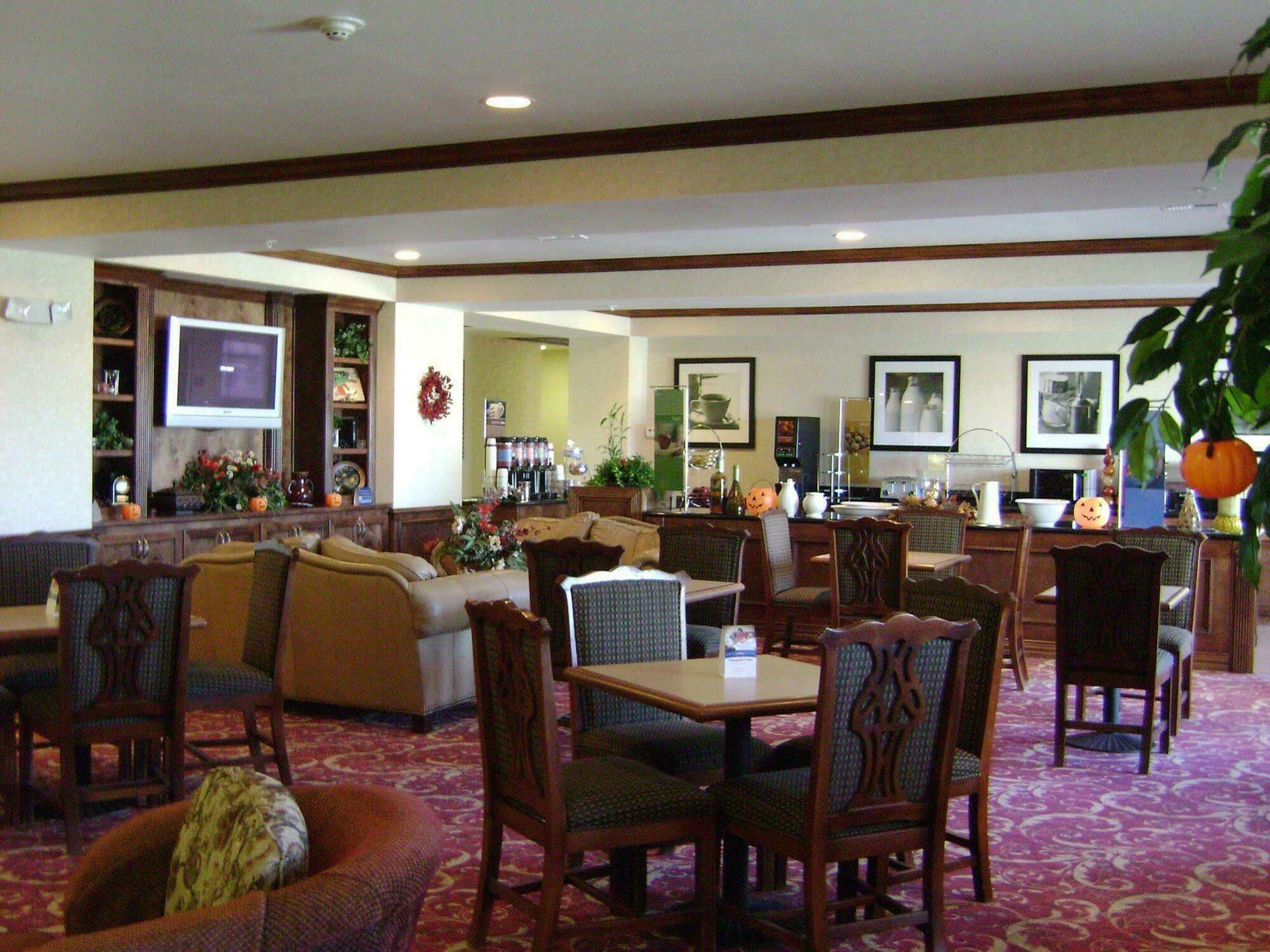 Hampton Inn Форт-Стоктон Экстерьер фото